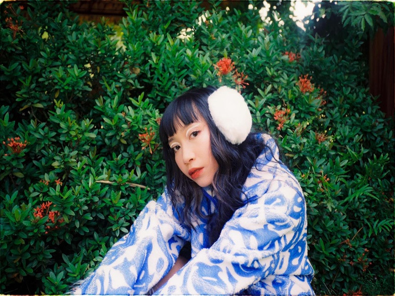 Ngày còn mặn nồng, Mỹ Anh và Wren Evans đồng hành, giúp đỡ nhau trên con đường nghệ thuật.