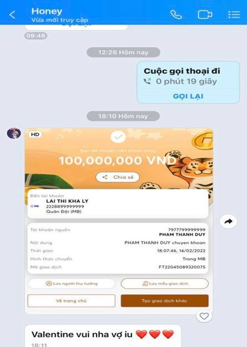 Kha Ly khoe quà từ người bạn đời khiến nhiều người ngưỡng mộ.