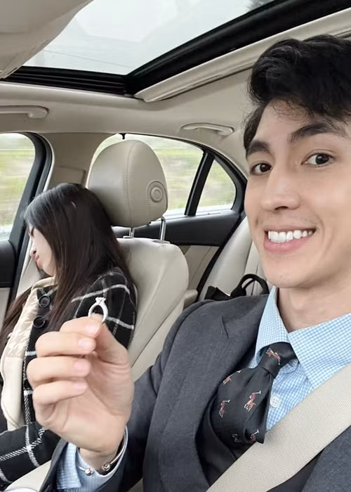 Bình An khoe bộ ảnh cầu hôn bí mật Phương Nga.