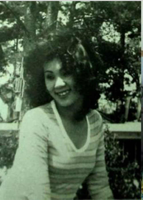 Bà xuất thân trong một gia đình nghèo cha mất sớm, mẹ cũng ra đi khi Hoàng Lan 29 tuổi, để lại cho nữ nghệ sĩ 9 người em thơ. Ảnh: Người đưa tin