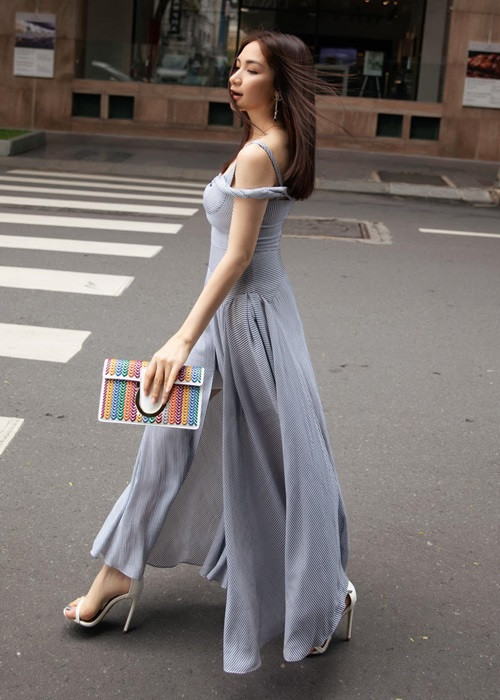 Hòa Minzy còn kiếm tiền nhiều nhờ buôn bán bất động sản. Nữ ca sĩ từng cho biết, cô muốn làm nhà bất động sản vì muốn trở thành một người mẹ giàu có.