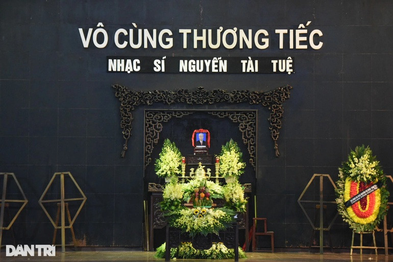 Nghe si dau xot tien biet tac gia “Tieng hat giua rung Pac Bo“