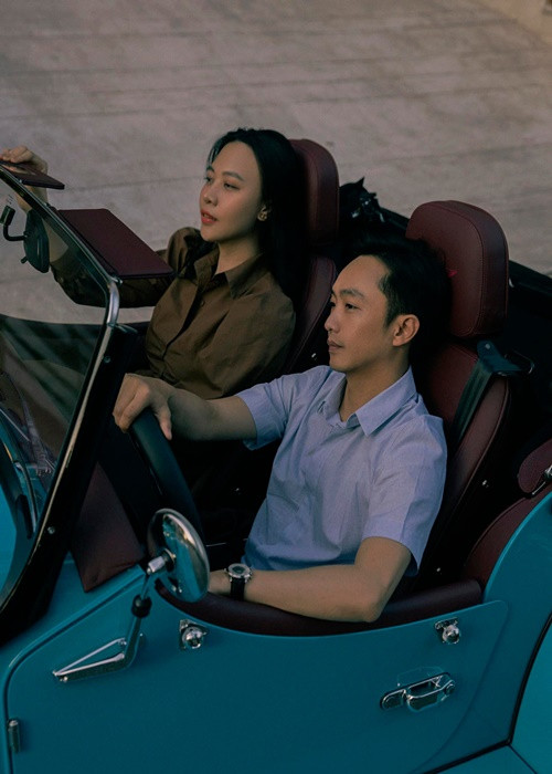 Doanh nhân Cường Đô la nhắn nhủ Đàm Thu Trang: “Mình cứ yêu nhau nhẹ nhàng thôi Đàm Thu Trang nhé”.