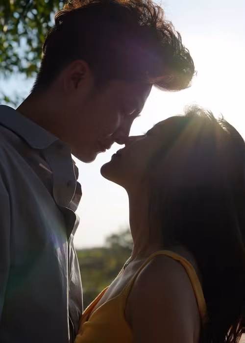 Cặp đôi nên duyên sau khi hợp tác trong một số bộ ảnh chụp chung.