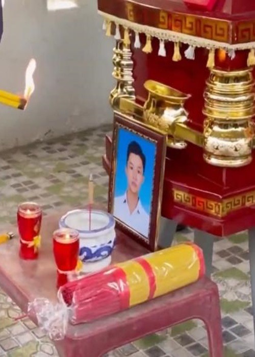 Tang lễ diễn viên Bảo Bảo diễn ra vào sáng ngày 28/2. Ảnh: Công lý và xã hội