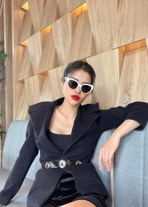 Sinh thời, Nguyễn Tuyết lọt top 6 Vietnam's Next Top Model 2011. Sau cuộc thi, cô tiếp tục theo đuổi nghề người mẫu nhưng tên tuổi khá mờ nhạt. Ảnh: FBNV