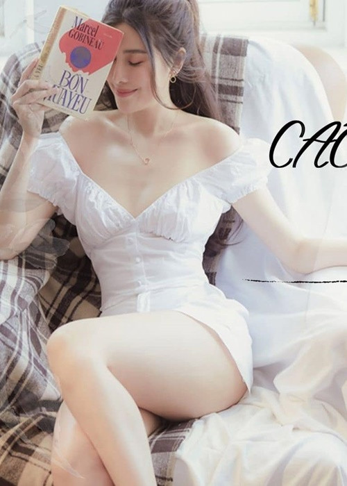 Cao Thái Hà từng không thể nào quên khi chuẩn bị đặt bút ký hợp đồng một vai diễn điện ảnh, lại bị nhà sản xuất thay thế phút chót vì gương mặt cô khá to, họ sợ lên khung hình không đẹp.