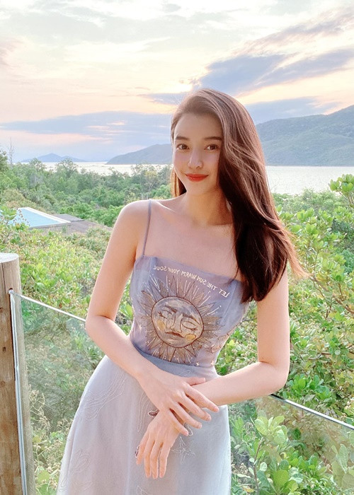 Cô thường bỏ ăn dầu mỡ, chú trọng rèn luyện thể thao.