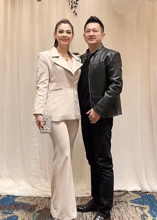 Tình cảm vợ chồng Thanh Thảo đến nay vẫn mặn nồng.