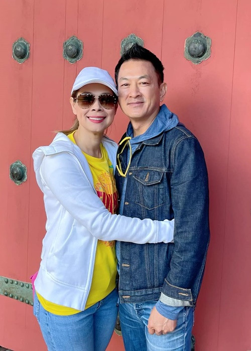 Thanh Thảo chia sẻ, bí quyết giữ lửa hôn nhân là cả hai nhường nhịn, nhẫn nại, hy sinh vì nhau.