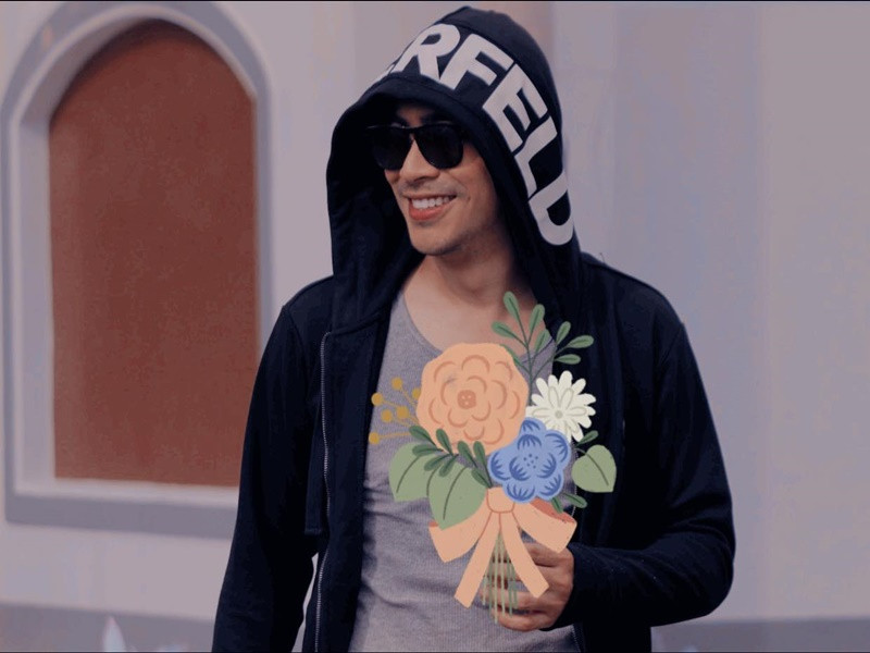 Dịp Valentine, Thanh Bình đăng ảnh kèm lời chúc: “Chúc cho các cặp đôi sẽ yêu nhau nhiều hơn. Ai chưa có người yêu thì sớm có”. Ảnh: FBNV