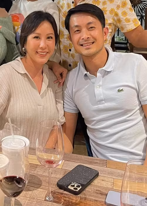 "Bây giờ, tôi có thể gọi anh ấy là “chồng ơi” khi tôi muốn và anh ấy cũng vậy", Thu Hoài tâm sự.