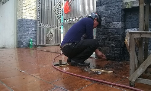 xac phu nu chet chay hinh anh