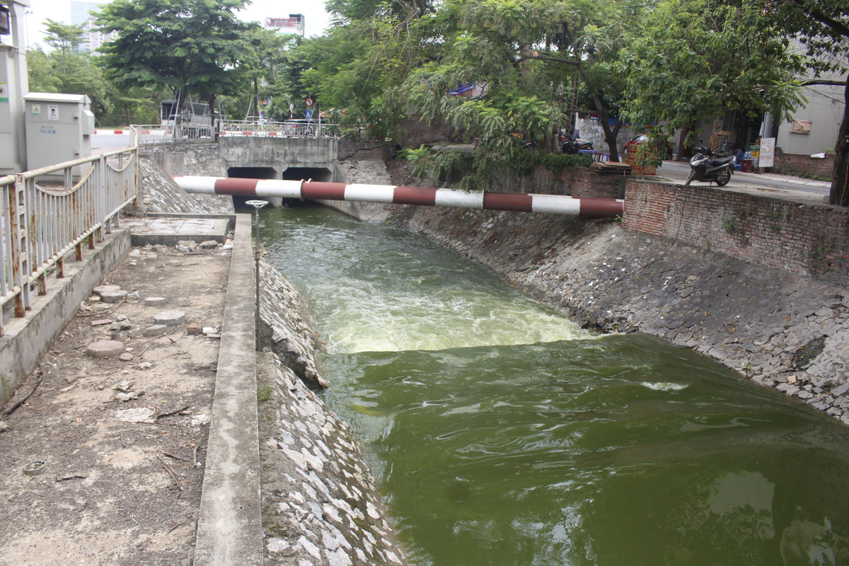 Công ty Thoát nước Hà Nội dự kiến xả hàng triệu m3 nước, thời gian mở cửa xả từ ngày 9 đến ngày 10/7.
