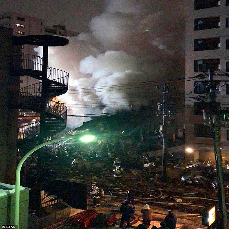 Tan hoang hien truong vu no danh sap nha hang Nhat Ban-Hinh-6