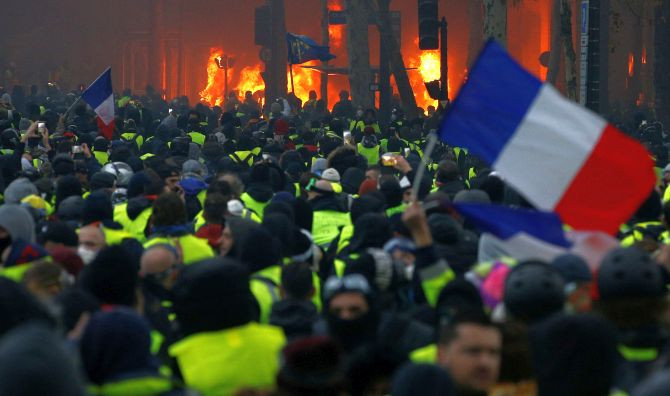 Phong trào này cũng không mang bất cứ gương mặt nào của một nhân tố đối thoại. Ảnh: Rediff.com.