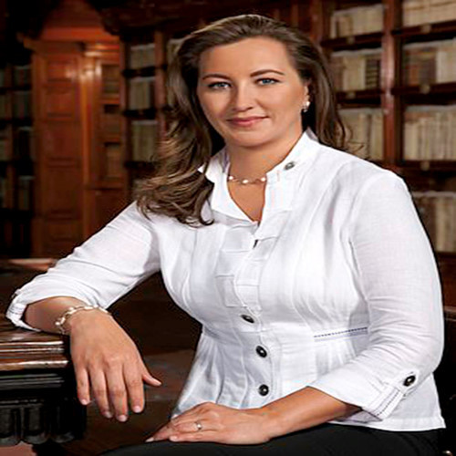 Được biết, bà Alonso chạy đua chức Thống đốc bang Puebla và giành chiến thắng sau khi đánh bại các ứng viên khác trong cuộc bầu cử vào tháng 7. Vụ tai nạn xảy ra khi bà mới nhậm chức được 10 ngày. Ảnh: EH.