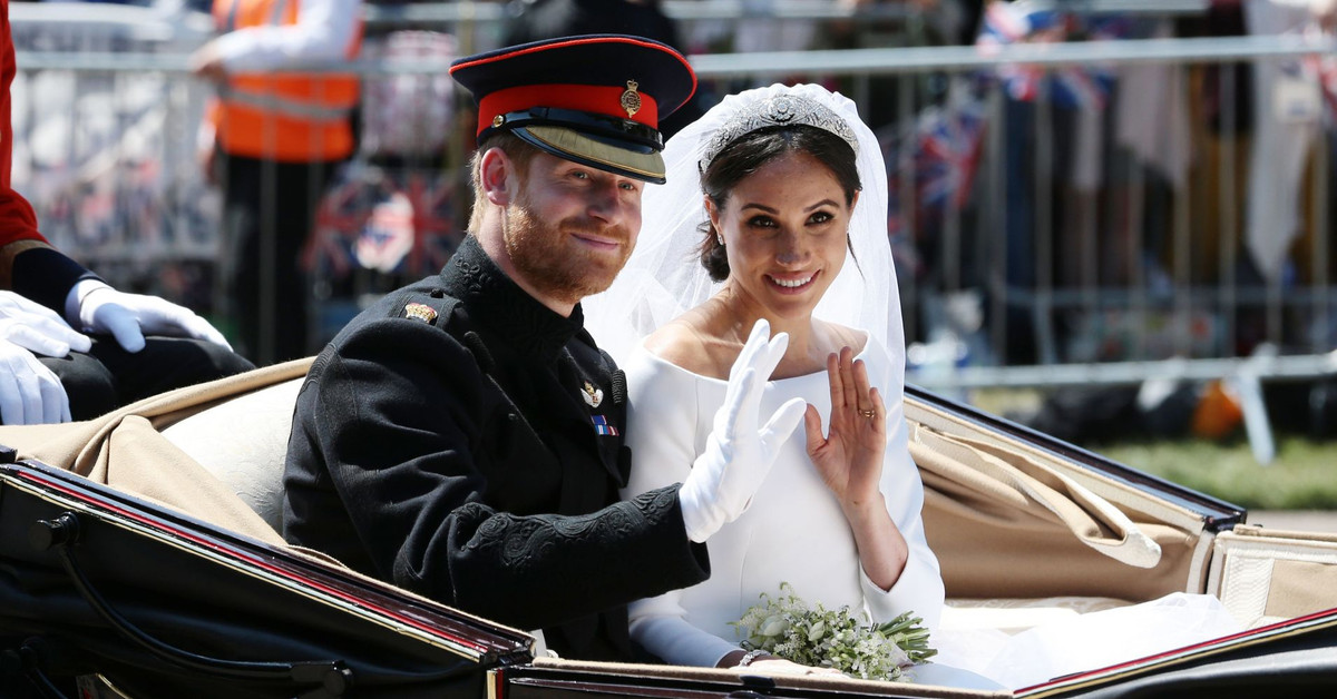 Đám cưới cổ tích của Hoàng tử Anh Harry và cô dâu Meghan Markle đã diễn ra tại Nhà nguyện St.George ở Lâu đài Windsor, Anh, ngày 19/5/2018, thu hút sự quan tâm của người dân trên toàn thế giới. Ảnh: CNBC.