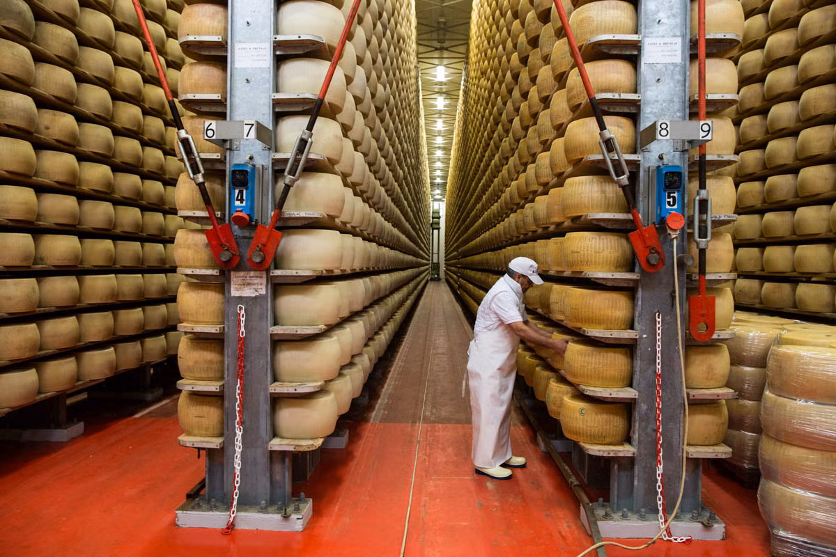 Cuoc song cong nhan An Do lam pho mat truyen thong o Italy-Hinh-8