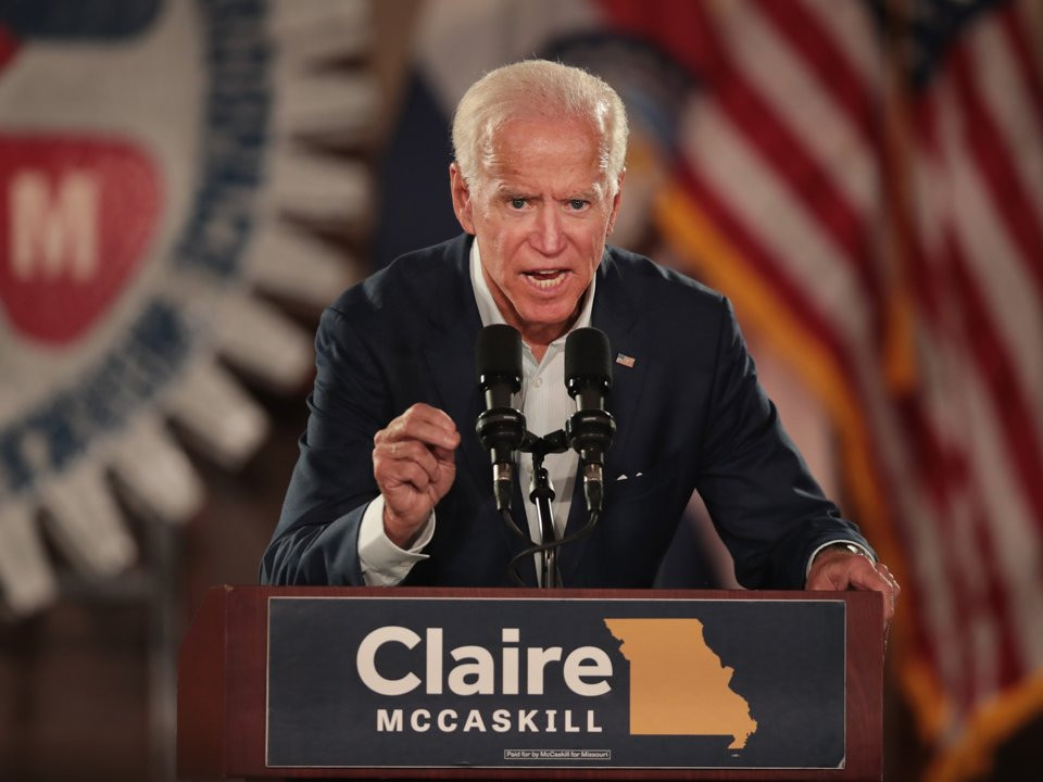 Theo kết quả khảo sát gần đây của Harvard, cựu Phó Tổng thống Mỹ Joe Biden, 76 tuổi, thường dẫn đầu trong các ứng viên tổng thống tiềm năng cho cuộc bầu cử Mỹ năm 2020. Ảnh: BI.