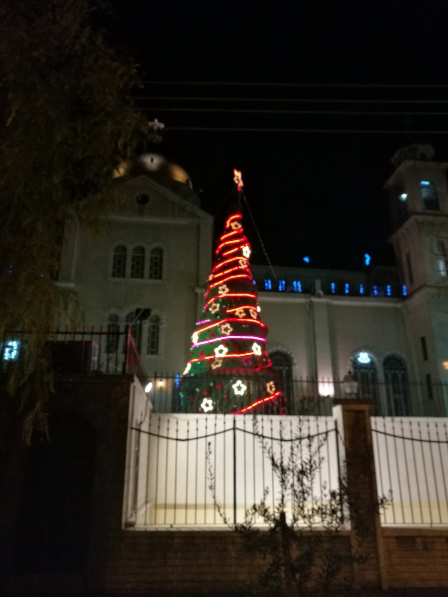 Được biết, thủ đô Damascus đã được giải phóng hoàn toàn trong năm 2018. Khi cuộc sống trở lại bình thường, các lễ hội trở nên vui tươi và đầy màu sắc hơn. Ảnh: Ruptly.