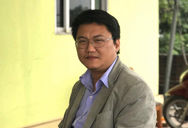 Thuc hu thieu uy cong an va bao ve dan pho TP.HCM “lam tien” sinh vien-Hinh-2