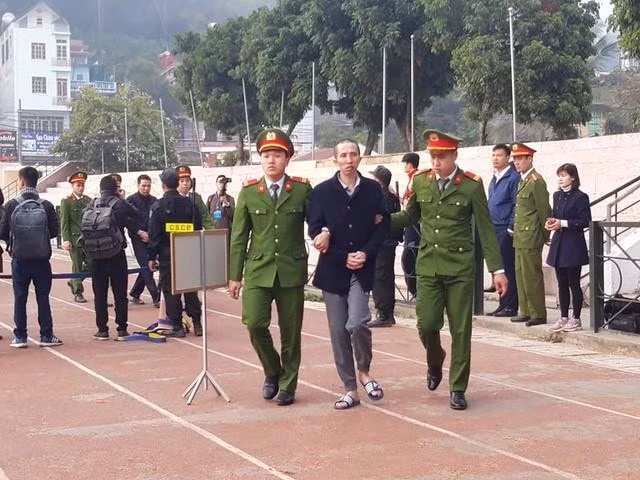 Xet xu vu sat hai nu sinh giao ga: Bi cao pham nhieu toi danh, an tuyen the nao?-Hinh-2