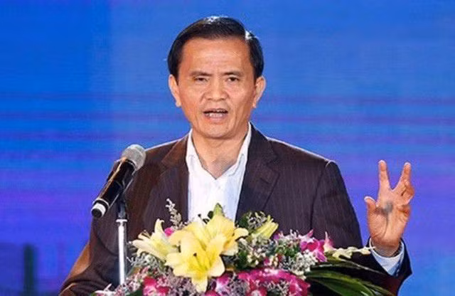 Cuu Pho CT Thanh Hoa Ngo Van Tuan xin bo tri “chuc vu” moi... co bi kich?
