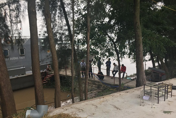 Tau cho gach dam sau tieng keu cuu o Hai Phong: Hai vo chong mat tich-Hinh-2