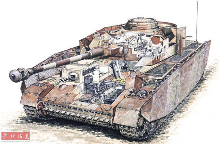 Với các yêu cầu tác chiến trên chiến trường thiết kế xe tăng ngày càng trở nên hoàn thiện hơn và đi tiên phong cho điều này chính là người Đức với những chiếc xe tăng hoàn hảo của mình. Trong ảnh là nội thất bên trong một chiếc Panzer IV, nó có kíp chiến đấu chỉ với 5 người được trang bị giáp mạnh hơn đi kèm với khẩu pháo tốt. Thiết kế bên trong của Panzer IV cũng được đánh giá khá tốt tạo cảm giác thoải mái hơn cho kíp chiến đấu. Nguồn ảnh: QQ.