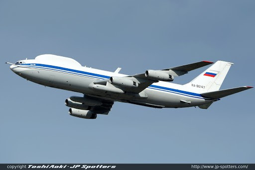 Máy bay "ngày tận thế" của Nga thực hiện chuyến bay đầu tiên vào năm 1985, đến năm 1992 mới được đưa vào khai thác. Ngoài Nga, chỉ có Mỹ sở hữu loại phương tiện này, đó là chiếc E-4B Mercury.