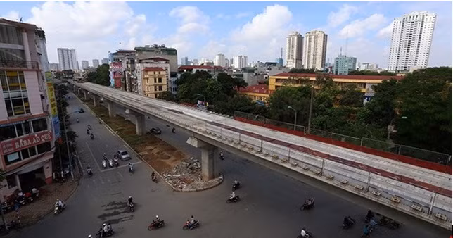 Những nghi ngại về vấn đề giao thông các quận phía Tây Hà Nội sẽ được xóa bỏ khi năm 2016, một số dự án giao thông lớn sẽ đi vào hoạt động.