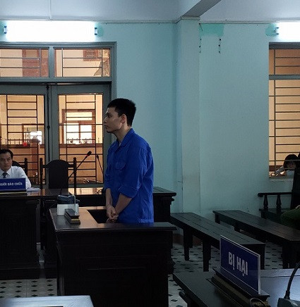 Sau khi biết sự việc Nguyễn Trương Nam Hải mua axit để sử dụng vào mục đích xấu, công ty này đã kỷ luật nhân viên bán hàng bằng cách cho nghỉ việc. Trước đó Hải nói mua axit để mang về tẩy rửa sắt.