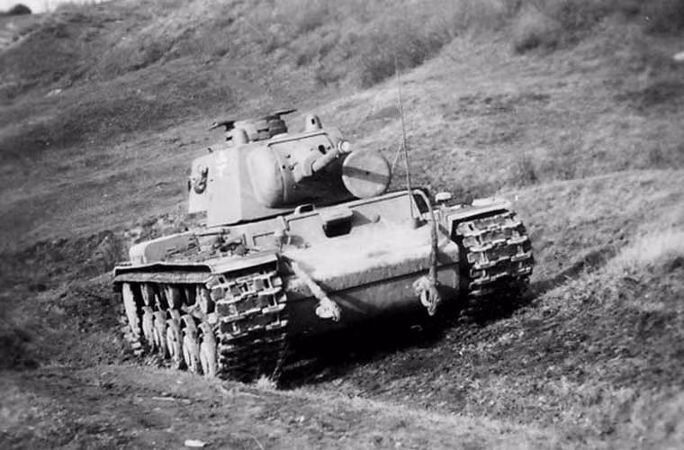 Tuong tan xe tang hang nang cua My trong CTTG 2