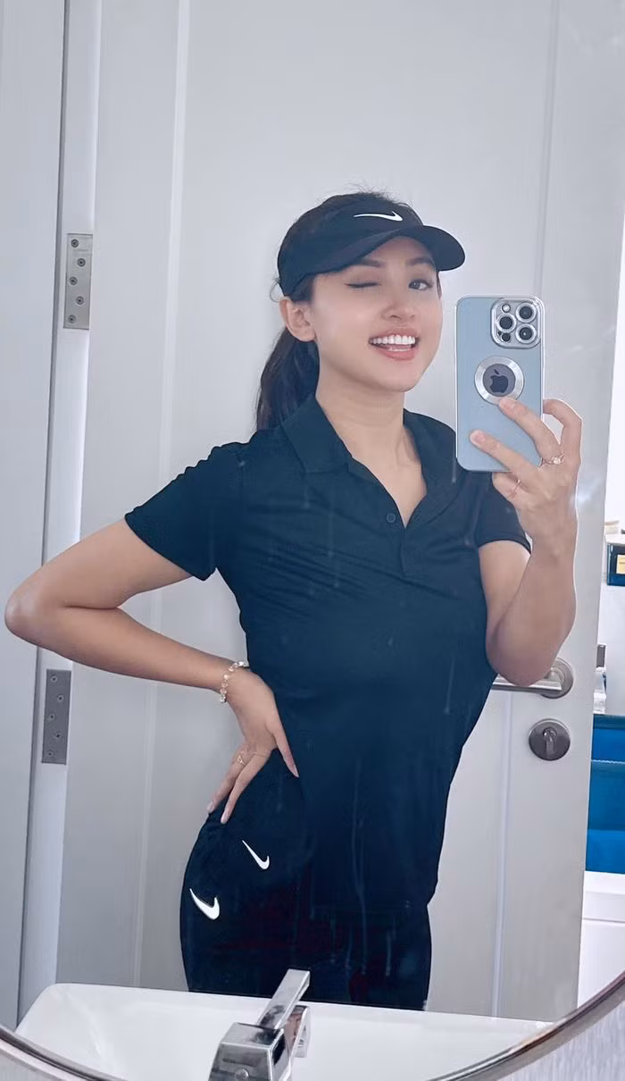 Người đẹp VTV cho biết thêm, đây chắc hẳn là lần cuối cùng cô cho một người bạn vay tiền để tránh tiền mất tật mang.