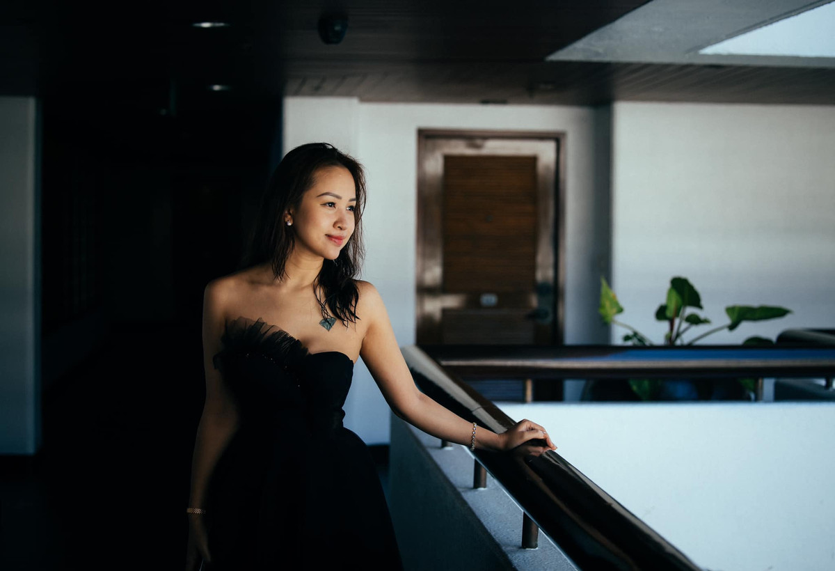 Sau một thời gian dài rời khỏi làng giải trí, cuộc sống đời tư của Vân Hugo vẫn nhận được sự quan tâm nồng nhiệt từ một bộ phận khán giả.