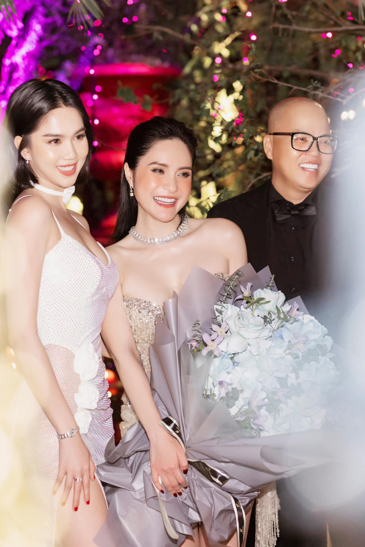 Trong cuộc sống thường ngày cặp vợ chồng đại gia quận 7 thường xuyên "troll" nhau, thậm chí còn xưng hô "mày", "tao" cực kỳ thoải mái.