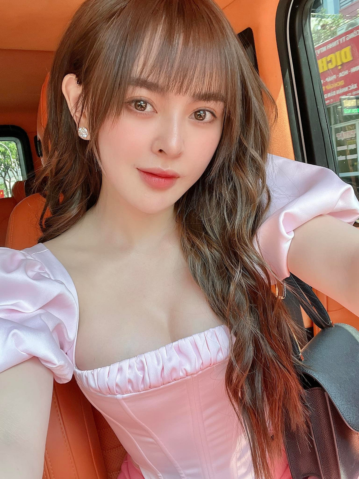 Không hoạt động showbiz nhưng thời gian qua Trang Nemo là cái tên nhận về nhiều quan tâm khi dính loạt thị phi.