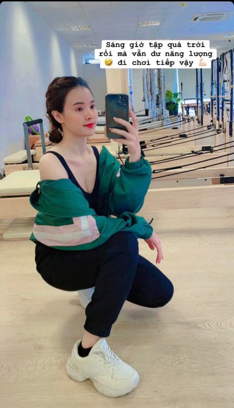 Để theo đuổi một hình ảnh hoàn hảo, Midu không chỉ chăm chỉ tập luyện mà còn có chế độ ăn uống hợp lý.