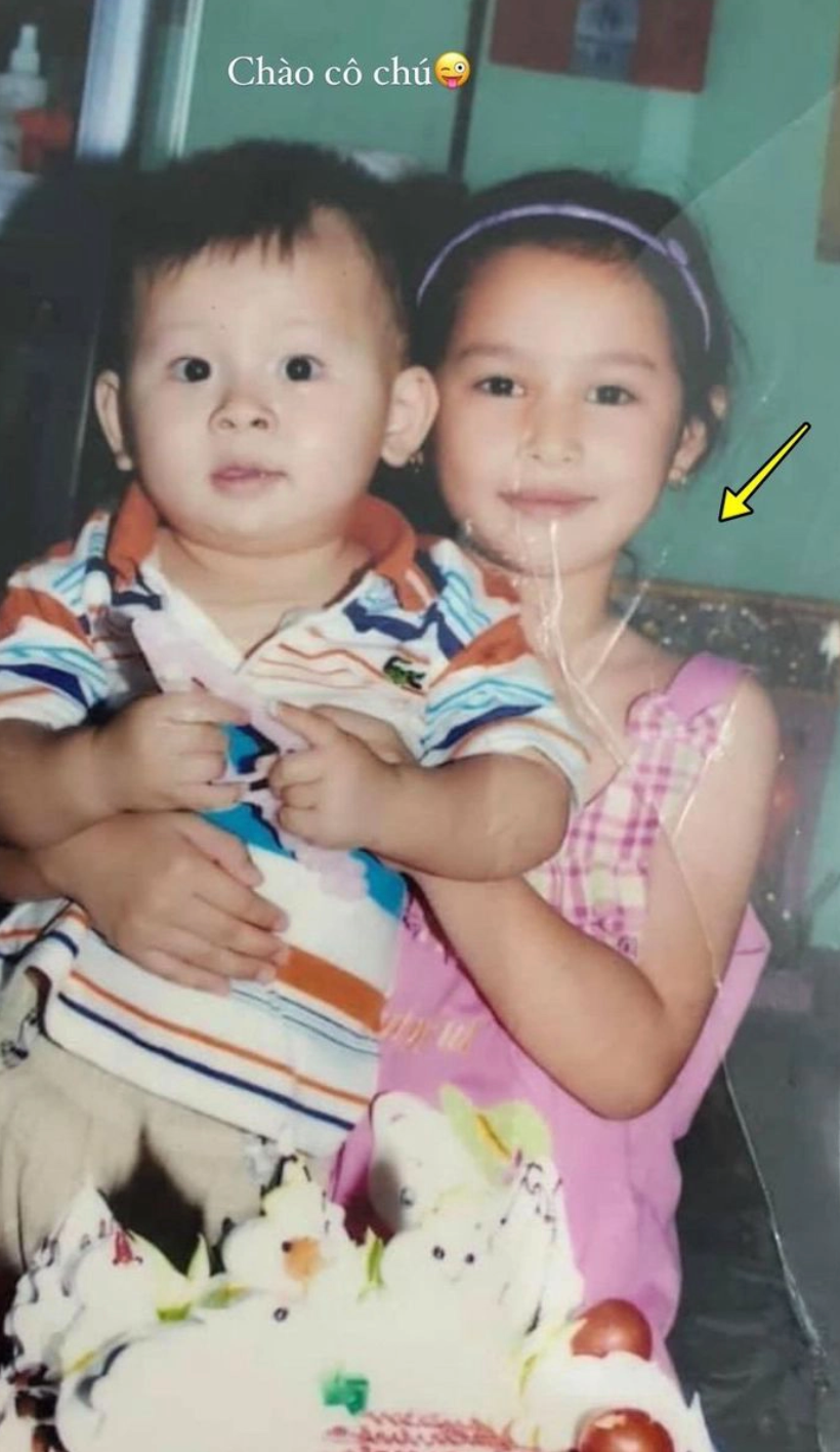 Nhan sắc của Xoài Non (Phạm Trang) luôn gây bão bởi sự xinh đẹp. Từ gương mặt đến thần thái của cô nàng luôn khiến mọi người phải xuýt xoa vì đẹp không tì vết.