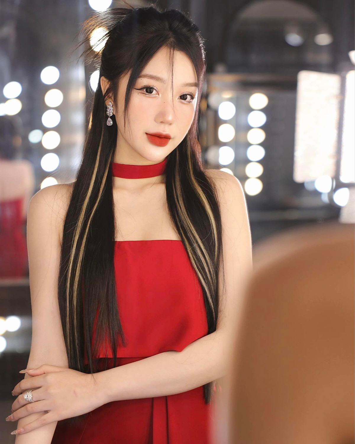 Bích Tuyền gây ấn tượng với hàng trăm video khoe khuôn mặt xinh đẹp cùng vóc dáng quyến rũ.