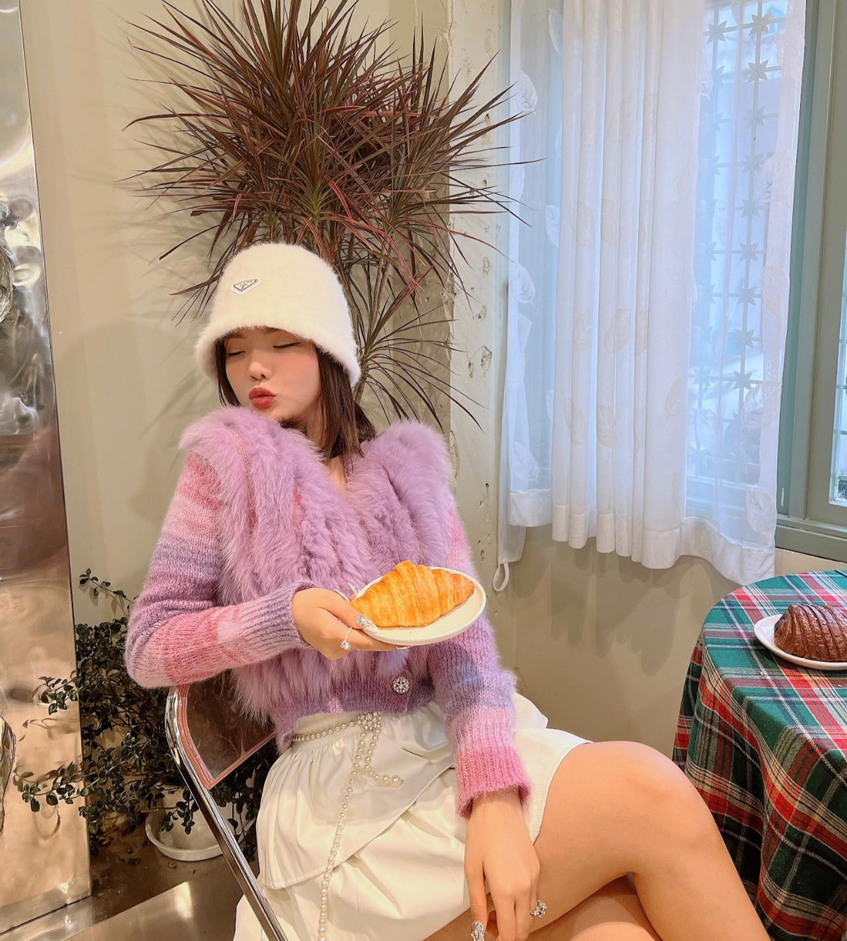 Sau khi về chung một nhà Thủy Tiên và chồng tập trung hơn vào công việc kinh doanh.