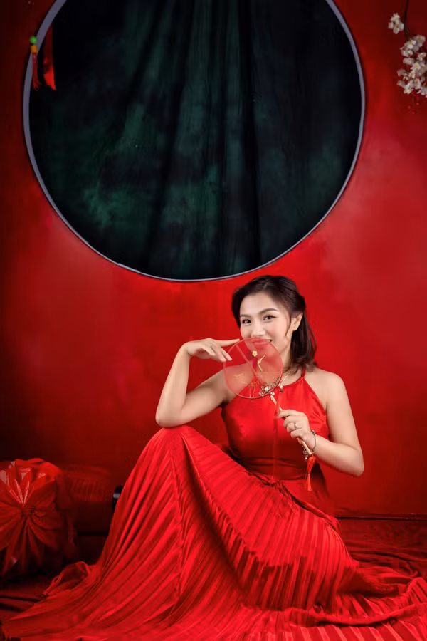 Ai nấy đều mong chờ màn "lột xác" đáng mong đợi của nữ Youtuber sau thời gian hồi phục.