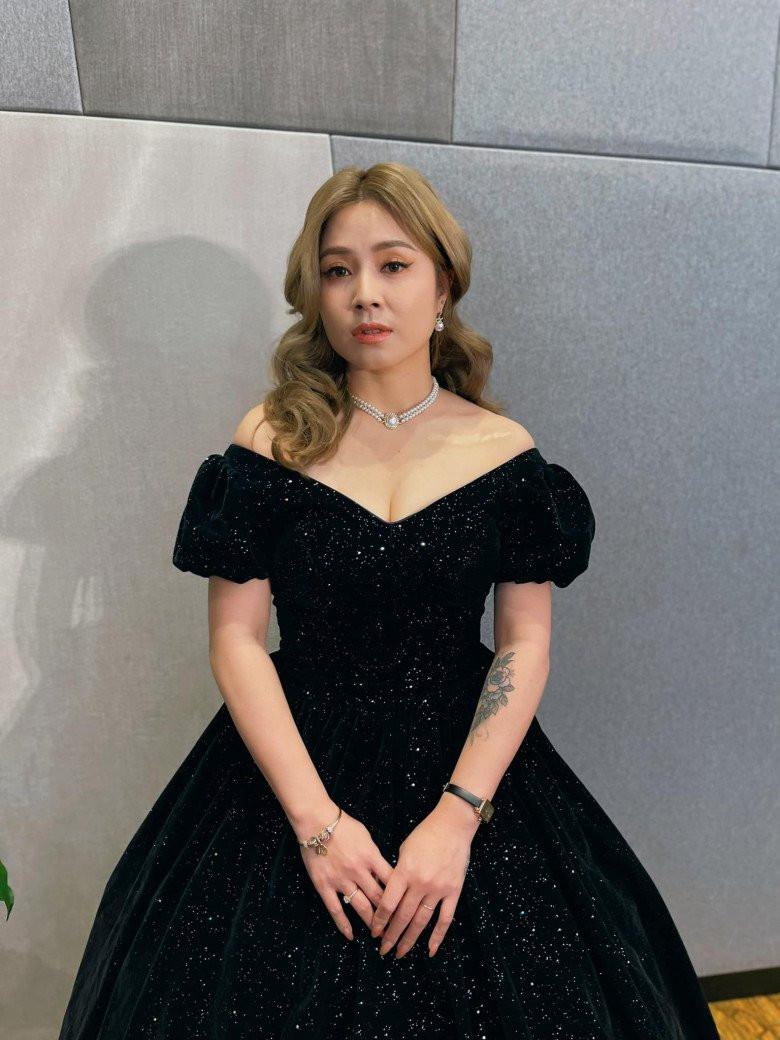 Chạm ngưỡng U40 nhưng Hoàng Linh vẫn khiến nhiều người ngưỡng mộ vì vóc dáng "gái 2 con" đẹp mỹ mãn.