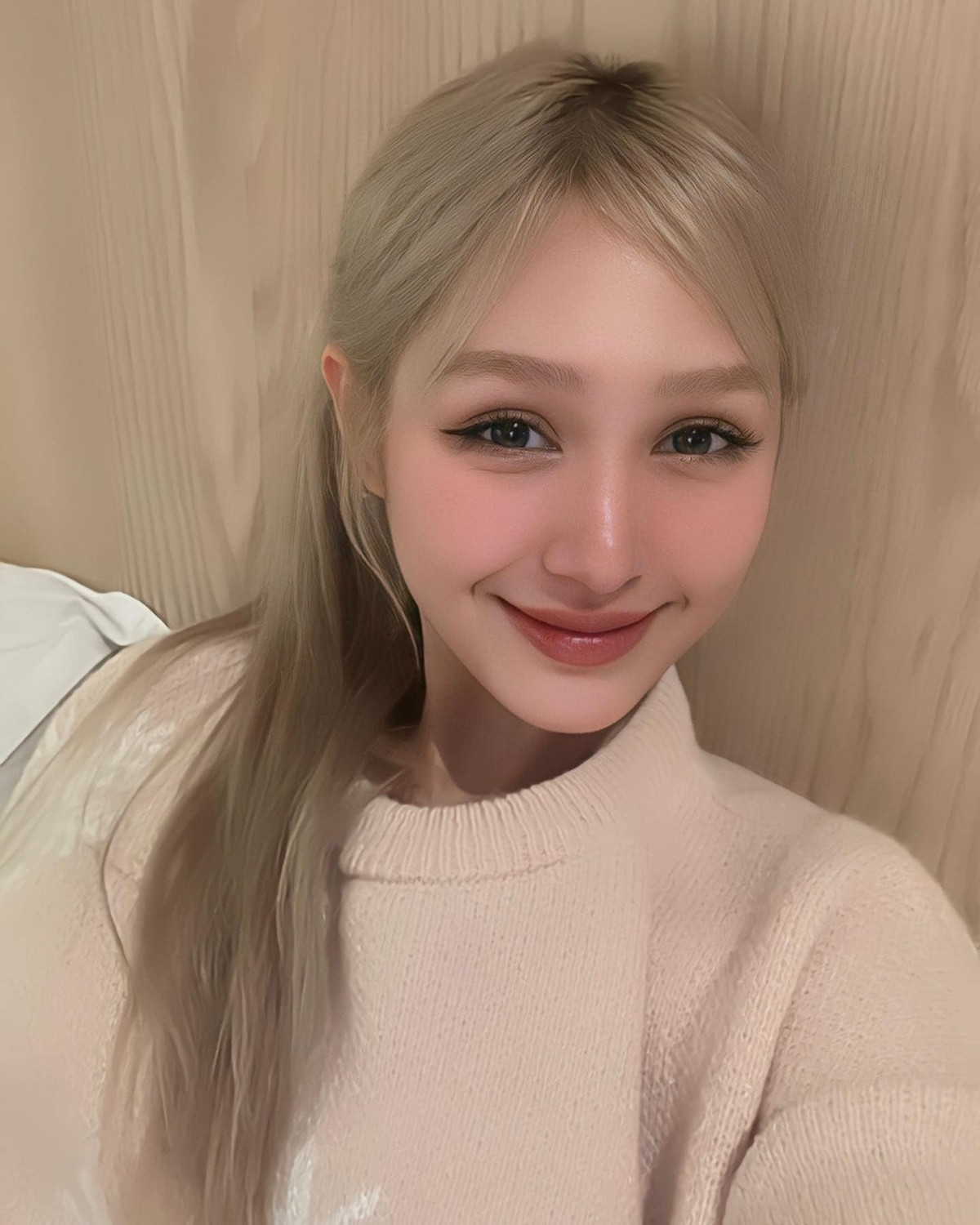 Xoài Non cũng cho biết không quản lý tiền của chồng cũng là một cách để cuộc sống hôn nhân trở nên thoải mái, không ngột ngạt. Ảnh: FBNV