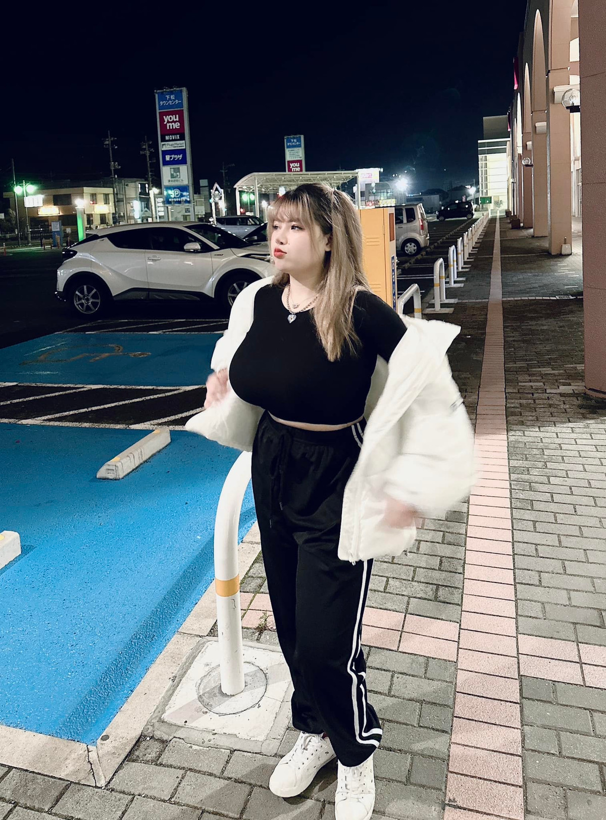 Sau hơn 5 năm, Võ Thị Thu Trang lại khiến nhiều người "tròn mắt" vì thân hình hiện tại.