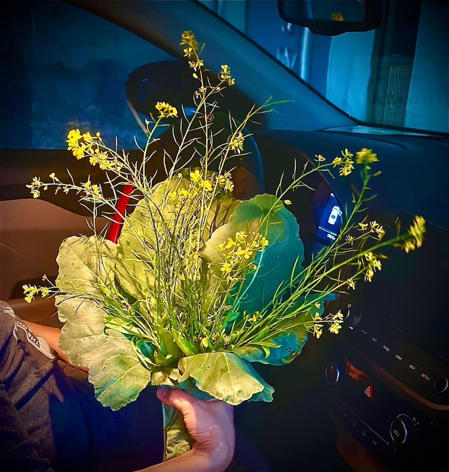 Việc tìm kiếm món quà ngày Lễ tình nhân cho người yêu của bạn rất khó khăn. Vì thế bó hoa bằng thức ăn này là một sự sáng tạo tuyệt vời trong dịp Lễ tình nhân Valentine. Ảnh: Tổng hợp