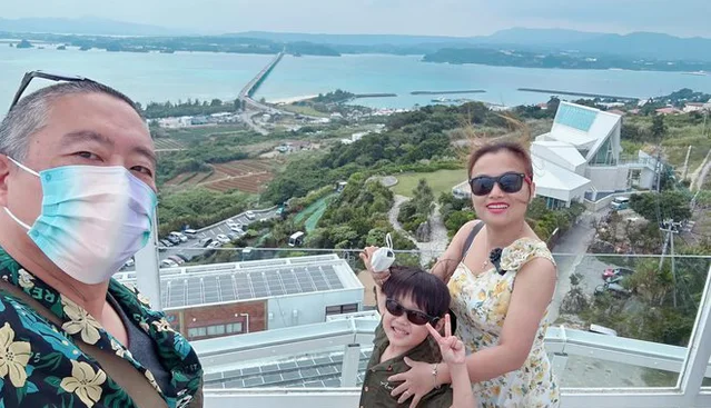 Với sự chân thành, vui vẻ và dễ thương, gia đình Quỳnh Trần luôn chiếm được trái tim của nhiều người hâm mộ.