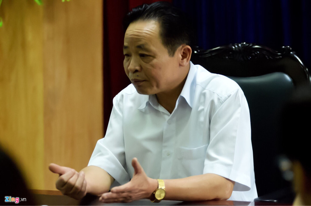 Trong buổi họp báo chiều 17/7 tại Hà Giang, ông Vũ Văn Sử - Giám đốc Sở GD&ĐT tỉnh này - cho biết không thể dung túng cho tiêu cực, phải mang đến cho các em công bằng, động lực để tiếp tục cố gắng học tập.