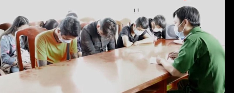 11 nguoi thue khach san de choi ma tuy trong dich COVID-19